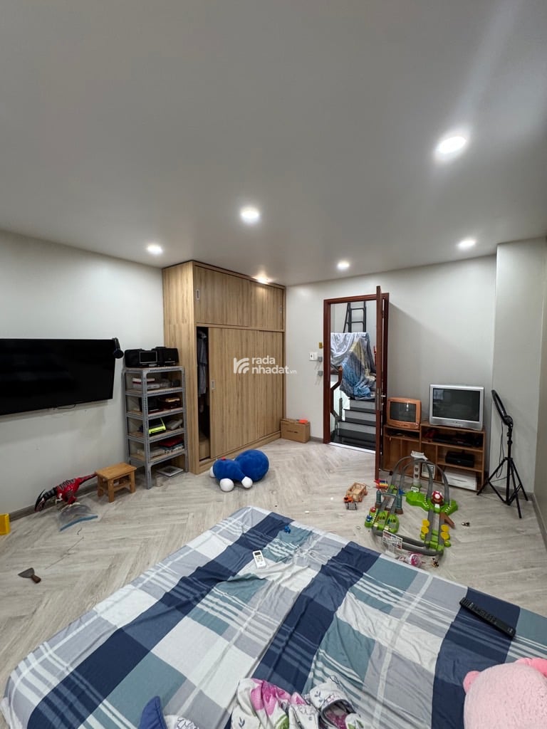 HXH An Lạc Bình Tân 75m2 4 tâng 4x19 nhà mới siêu đẹp, 5PN tặng nội thất, sổ HC, 7.5 tỷ TL