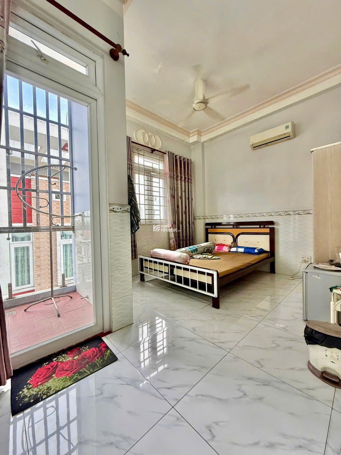 BÁN NHÀ 5 TẦNG NGAY AEON TÂN PHÚ - NGANG 4.3M NỞ HẬU 5M - HẺM 4M - KHU DÂN TRÍ - CHỈ 6.68 TỶ TL 