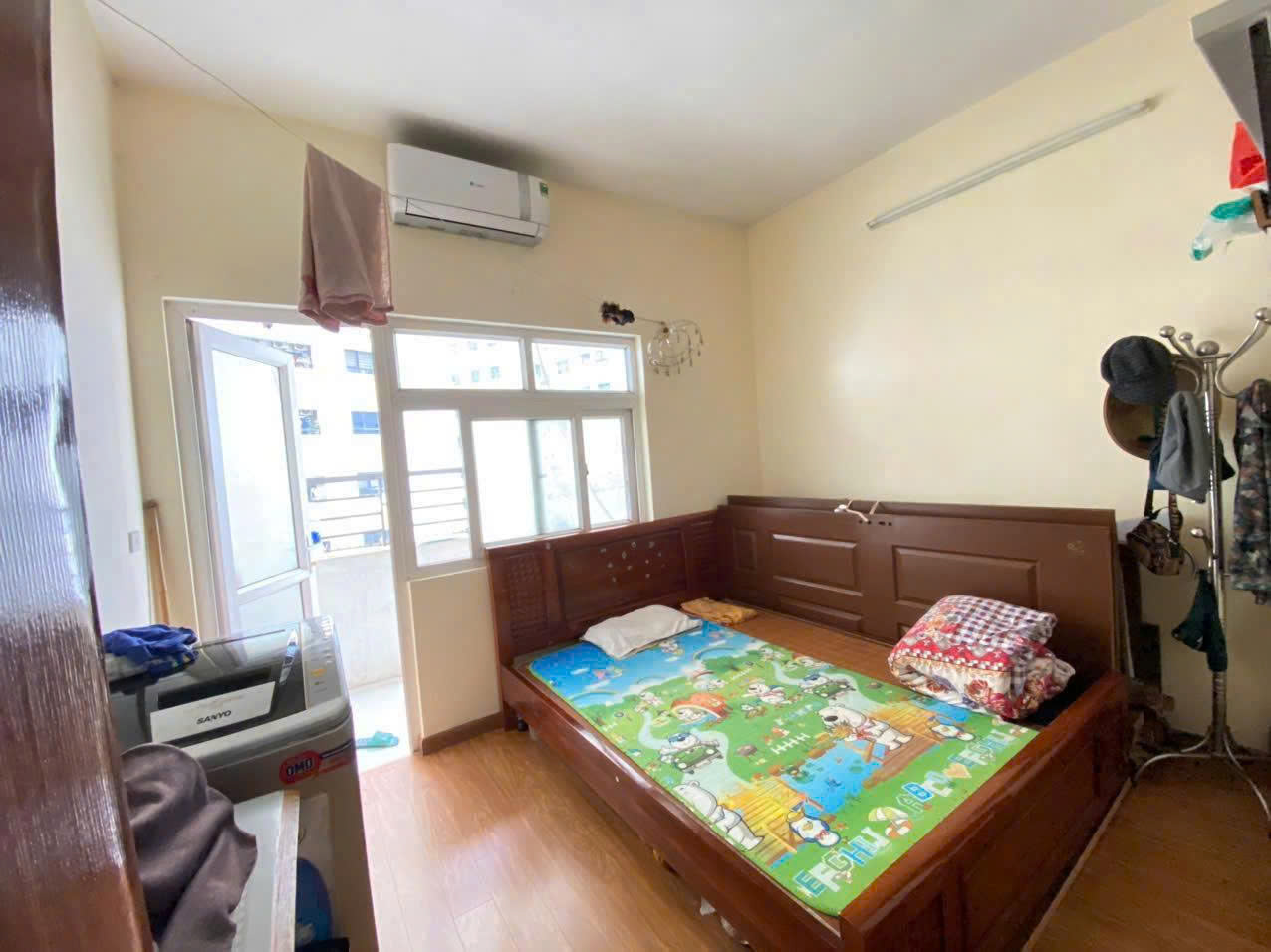 Chính chủ cần bán gấp căn hộ 45m2 chung cư Kim Văn Kim Lũ, Sổ đỏ
