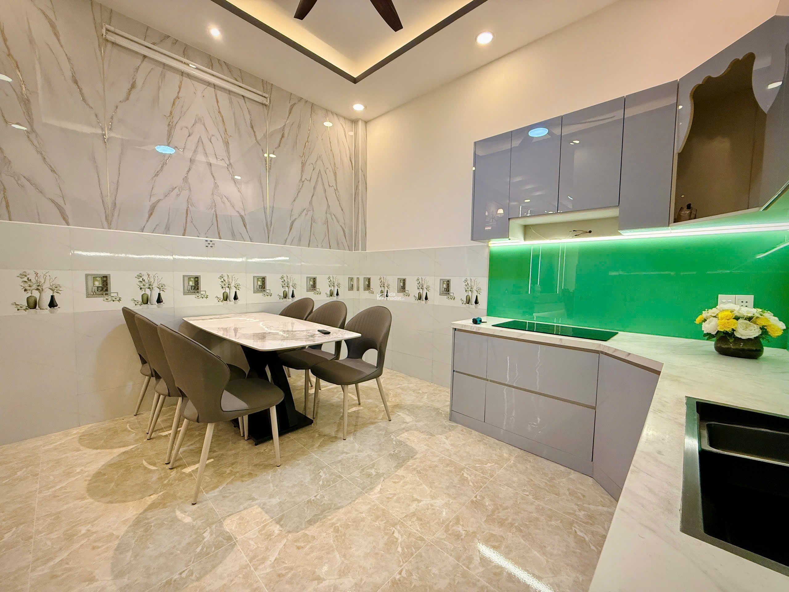 BÁN NHÀ 1 TRỆT 1 LẦU - TL15 GẦN NGÃ TƯ GA, XE HƠI ĐẬU CỬA