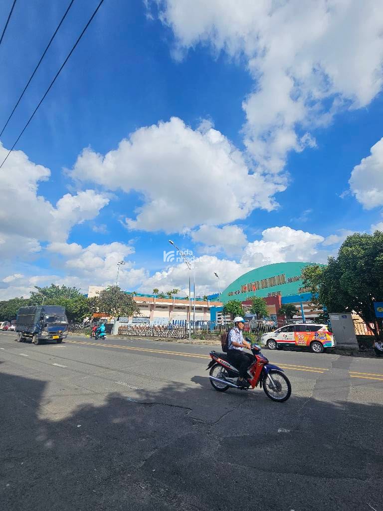 CHẾ LAN VIÊN, TÂN PHÚ, 44M2 NGANG CHUẨN 4M NGANG. GIẢM 550TR CHỈ 3.85T TL TỐT