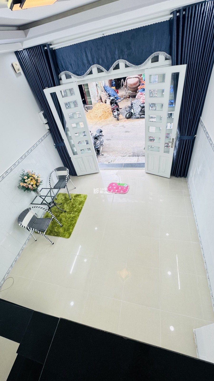 Hẻm 118 Huỳnh Thiện Lộc Đường Nhựa 8M - Nhà 2 Tầng - 2PN - 40m2 - N4x10 - Chỉ 6,x đồng- Hướng Đông 