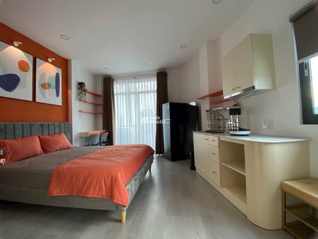 LÔ GÓC MT PHAN TÂY HỒ THANG MÁY NỞ HẬU TÀI LỘC DÒNG TIỀN - NGANG 4M