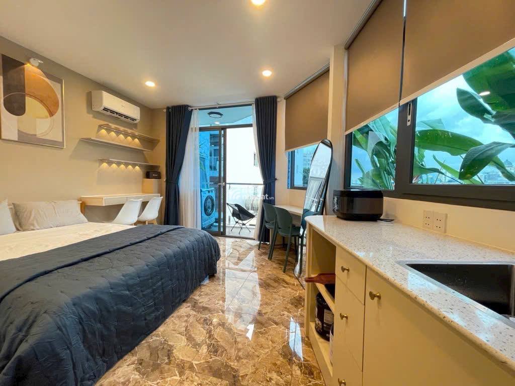 LÔ GÓC MT PHAN TÂY HỒ THANG MÁY NỞ HẬU TÀI LỘC DÒNG TIỀN - NGANG 4M