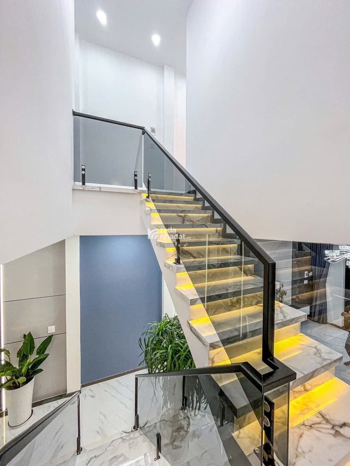 Nhà Phố Mới Xây Tại Lê Chí Dân - Thủ Dầu Một - Sổ Hồng Riêng - Hỗ Trợ Vay