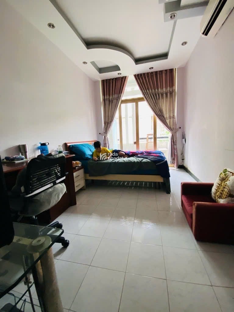 NHÀ HÒA HƯNG QUẬN 10 - 40M2 - 1 TRỆT 3 LẦU - 5 PN -  GIÁ 7.5 TỶ