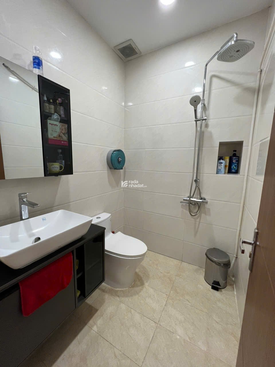 BÁN NHÀ 5 TẦNG, CÓ HẦM HXH 8M TRẦN TUẤN KHẢI QUẬN 5 - 16 tỷ 