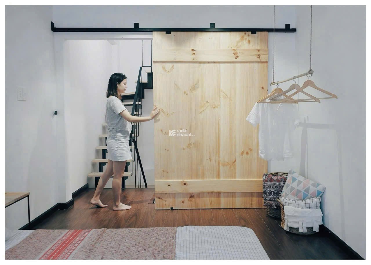 CẦN BÁN NHÀ PHỐ BÙI VIỆN QUẬN 1, 25M2, 2 LẦU, GIÁ 5.1 TỶ