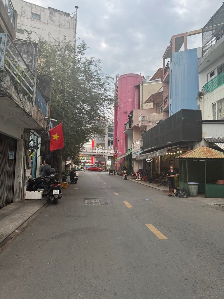 BÁN NHÀ MẶT TIỀN BÙI THỊ XUÂN PHƯỜNG 2 TÂN BÌNH 103M2 11.5 TỶ 3 TẦNG CÔNG VIÊN HOÀNG VĂN THỤ