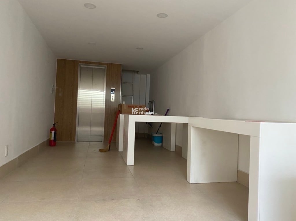 NHÀMẶT TIỀN KINH DOANH SIÊU ĐỈNH TRỤC ĐƯỜNG KINH DOANH SẦM UẤT NGAY NGÃ BA 3/2 