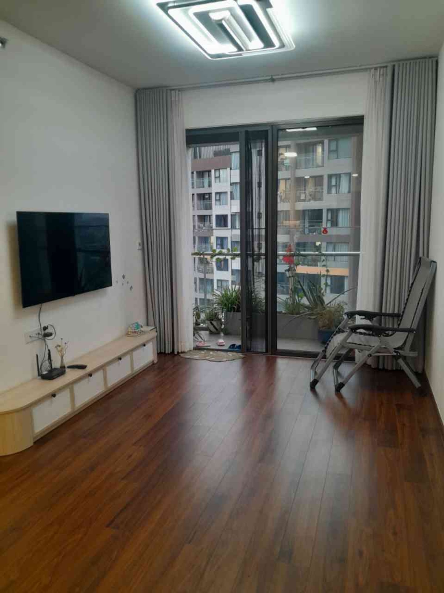 CHCC Võ Văn Kiệt.  AKIRA NEO An Lạc Bình Tân