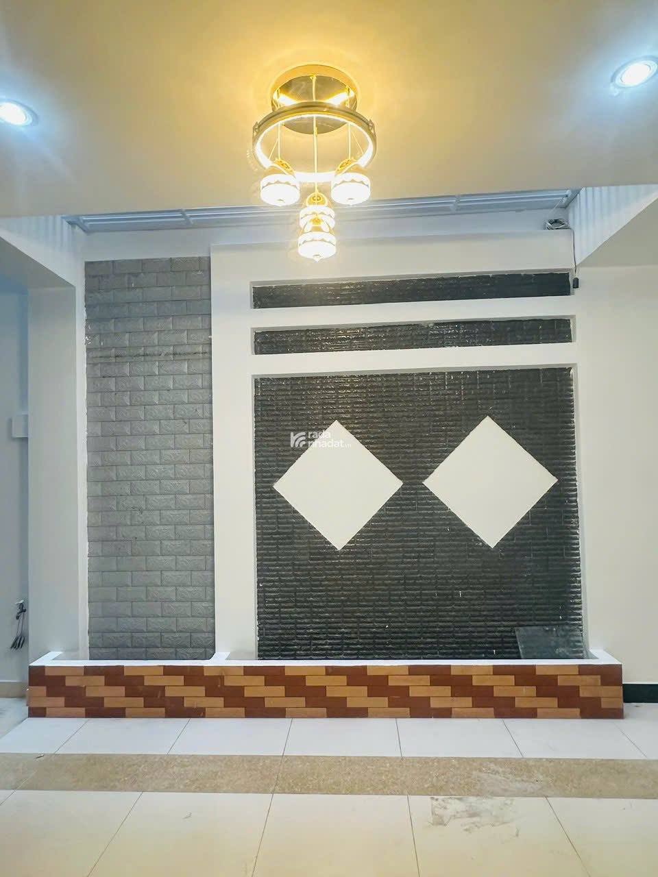 BÁN NHÀ HẺM XE TẢI LÊ VĂN SỸ P13 Q3- 5.2x17 - GIÁ CHỈ 17.5 TỶ 