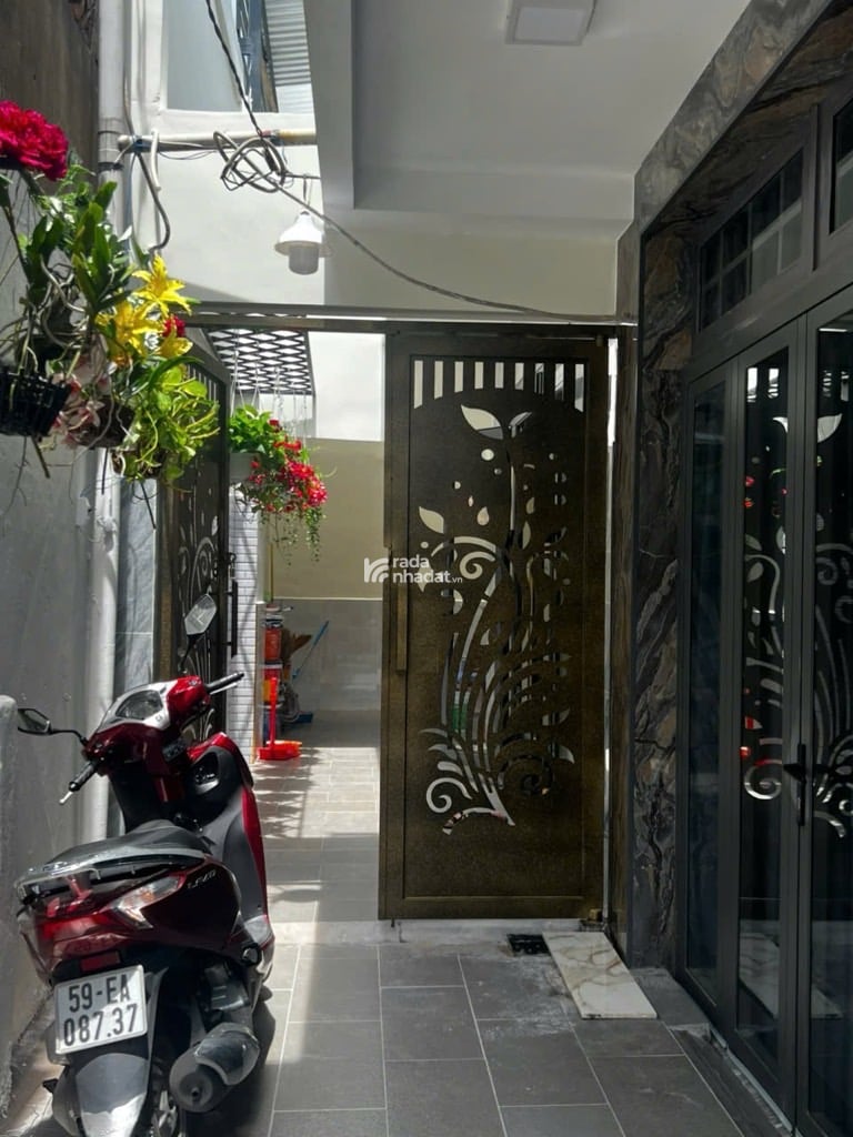 SIÊU PHẨM GIÁ RẺ - 1 TRỆT - 1 LẦU - 3 PN - 2 WC - ĐƯỜNG TRƯỜNG CHINH  - DT 7.4/4M X 13M - NHỈNH 6TỶ