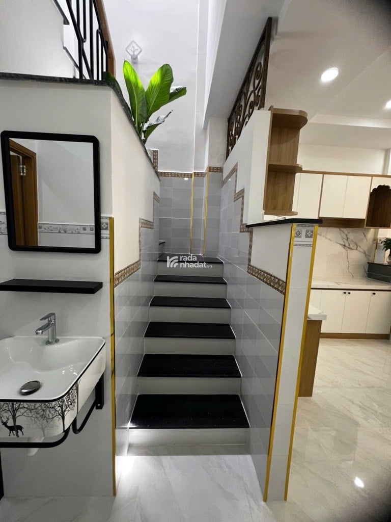 SIÊU PHẨM GIÁ RẺ - 1 TRỆT - 1 LẦU - 3 PN - 2 WC - ĐƯỜNG TRƯỜNG CHINH  - DT 7.4/4M X 13M - NHỈNH 6TỶ