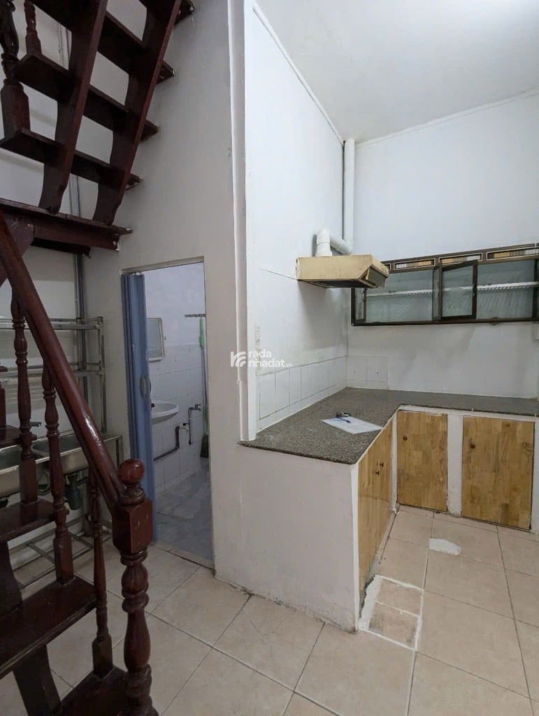 gò vấp 42m2, nhỉnh 4T, hẽm xe hơi