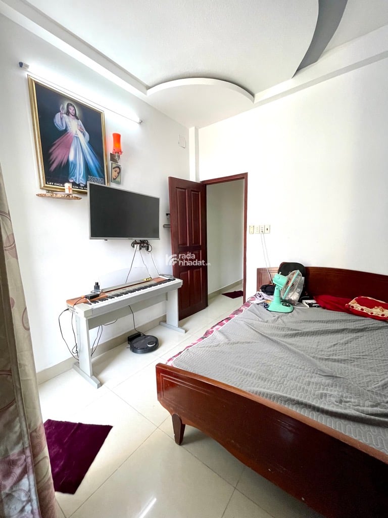 METRO HIỆP PHÚ Q12 - Ô TÔ TRÁNH - 3 TẦNG - 72M2 - FULL NỘ THẤT - 5.7 TỶ