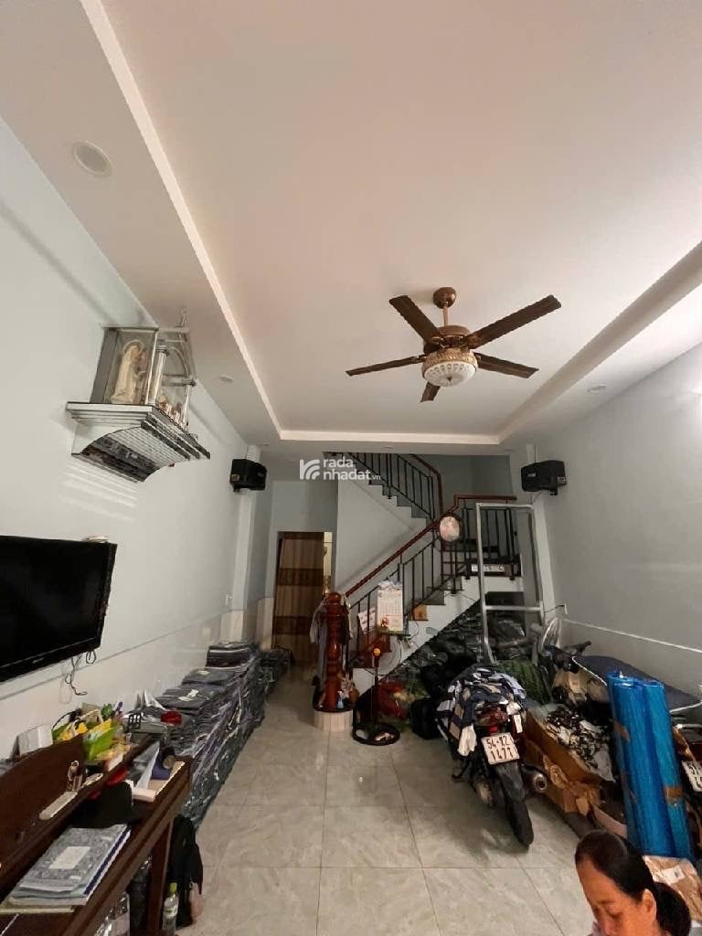 Bán nhà đường tân kỳ tân quý gần kênh tham lương