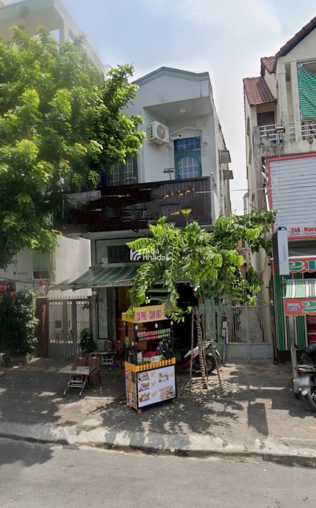 BÁN NHÀ MẶT TIỀN ĐƯỜNG NGUYỄN VĂN LƯỢNG 4.2x11.5, CÓ DÒNG TIỀN ỔN ĐỊNH, CHỈ NHỈNH HƠN 10TỶ.