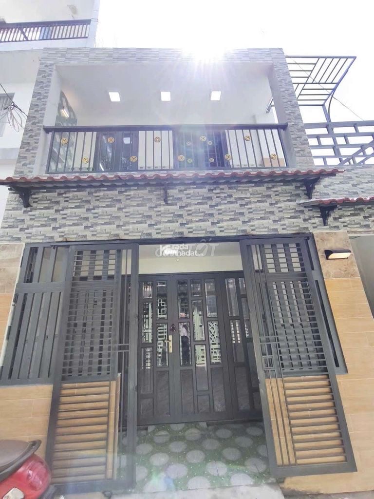 Nhà mới keng dọn vào ở ngay 45m2 ( ngang 6m , dài 10m ) 2 tầng , 3PN , Bình Đông P15 Q8 