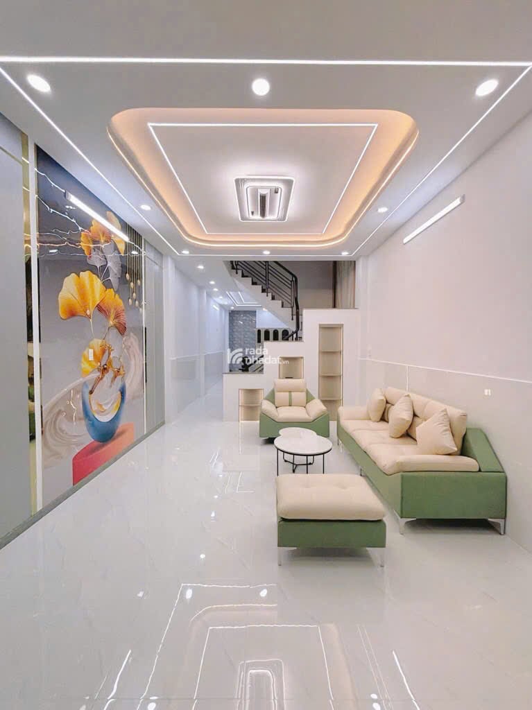 NHÀ MỚI ĐẸP VỪA MỚI XÂY 3 TẦNG 