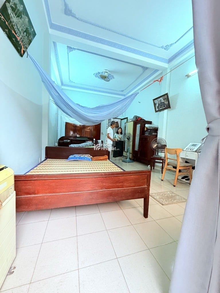 HẺM XE HƠI NGUYỄN SỸ SÁCH, TÂN BÌNH, 81M2 MỚI Ở NGAY. GIẢM 350TR CHỈ 11T 