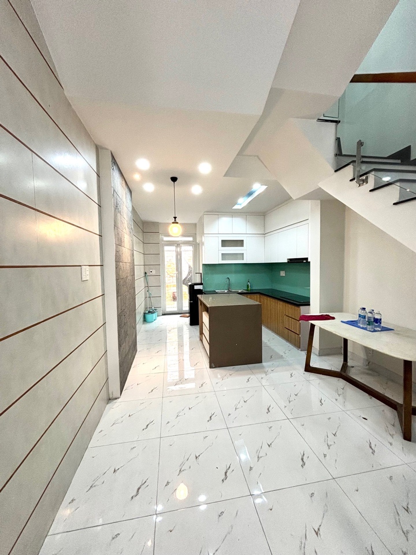 Nhà mới HXH Hòa Bình, thông ra Phan Anh, 57m2, 3 tầng, 4PN,full Nội thất, 7.4 tỷ