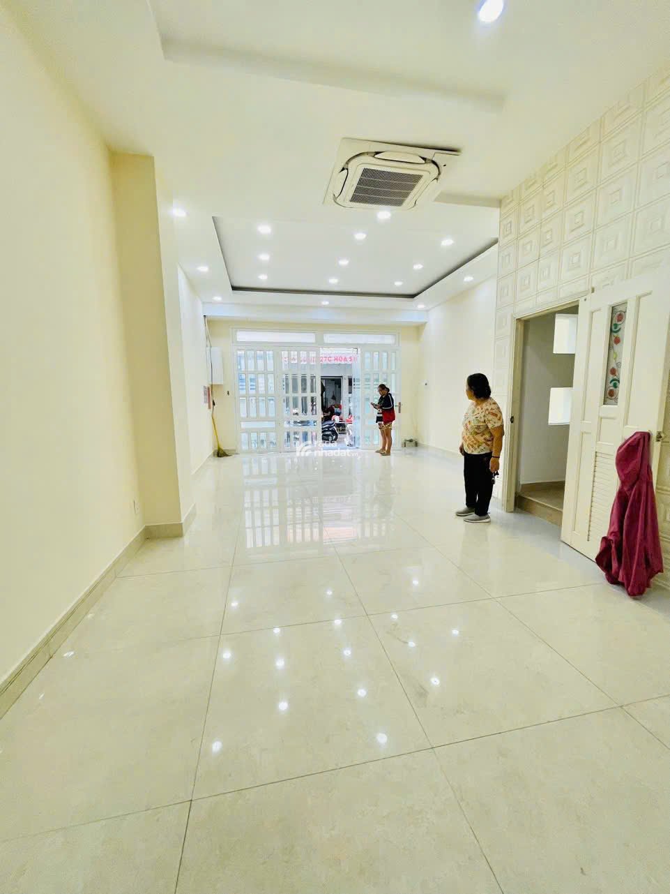 Bán nhà hẻm xe hơi tránh nhau tại Nguyễn Văn Khối - Hồ Chí Minh