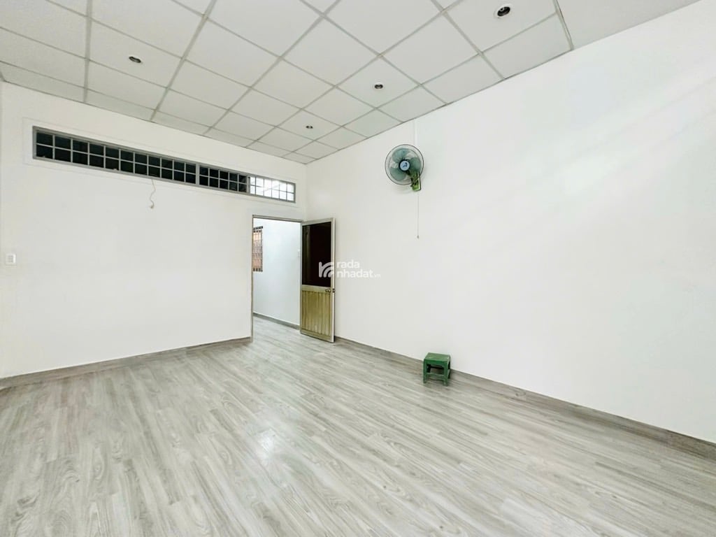 Bán nhà HXH Thích Quảng Đức, 66m2, 3PN, hơn 8 tỷ, ở ngay!