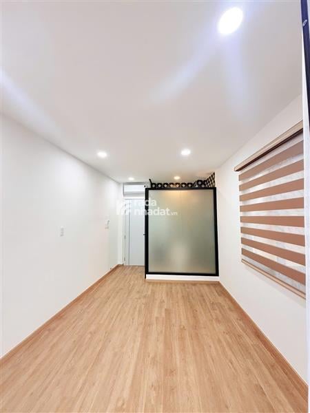 Bán siêu phẩm nhà Đặng Văn Ngữ, 3PN, xe hơi ngủ trước cửa nhà, nhỉnh 7 tỷ.