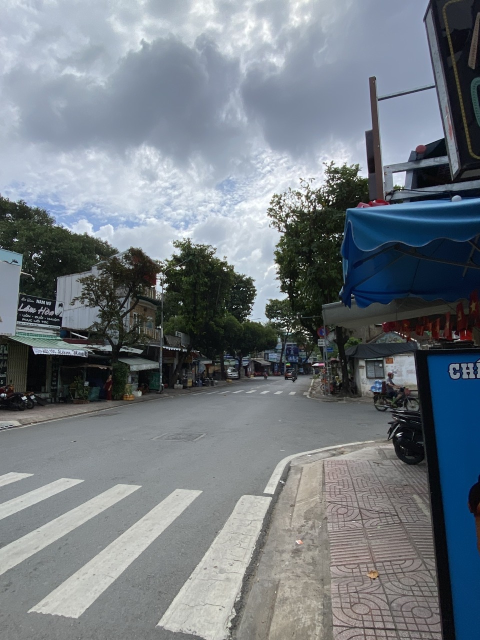 NHÀ MẶT TIỀN KINH DOANH GÒ DẦU , TÂN PHÚ ( 4 TẦNG NỞ HẬU ) GIÁ CHỈ 12,5 TỶ T