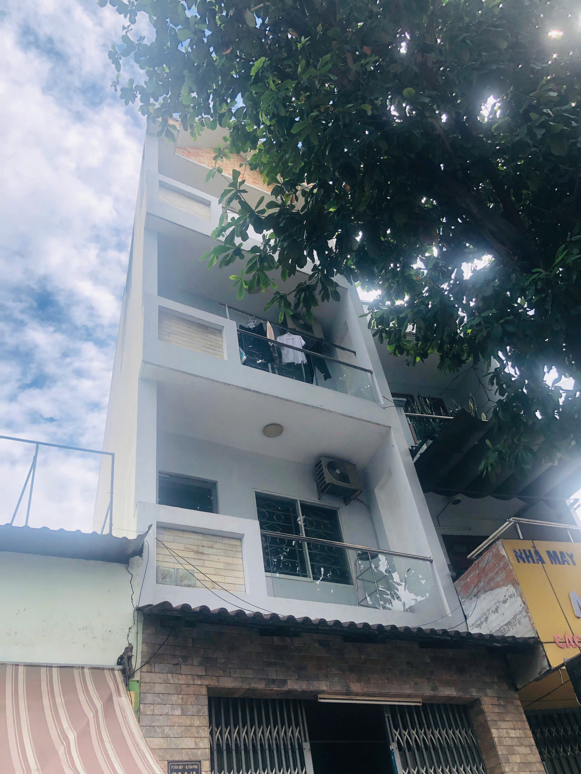 NHÀ MẶT TIỀN KINH DOANH GÒ DẦU , TÂN PHÚ ( 4 TẦNG NỞ HẬU ) GIÁ CHỈ 12,5 TỶ T