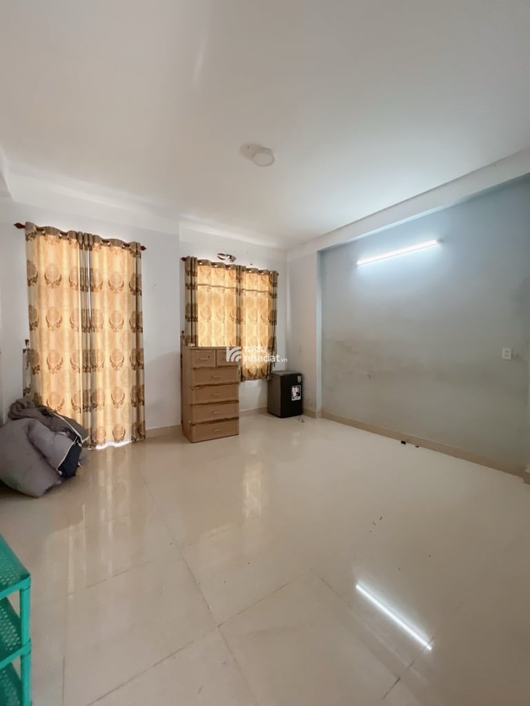 TÂN BÌNH - MẶT TIỀN KINH DOANH - NGAY KHU VIP BÀU CÁT, ĐỒNG ĐEN - 4 TẦNG - 4.6X14M (NỞ HẬU 4M8)