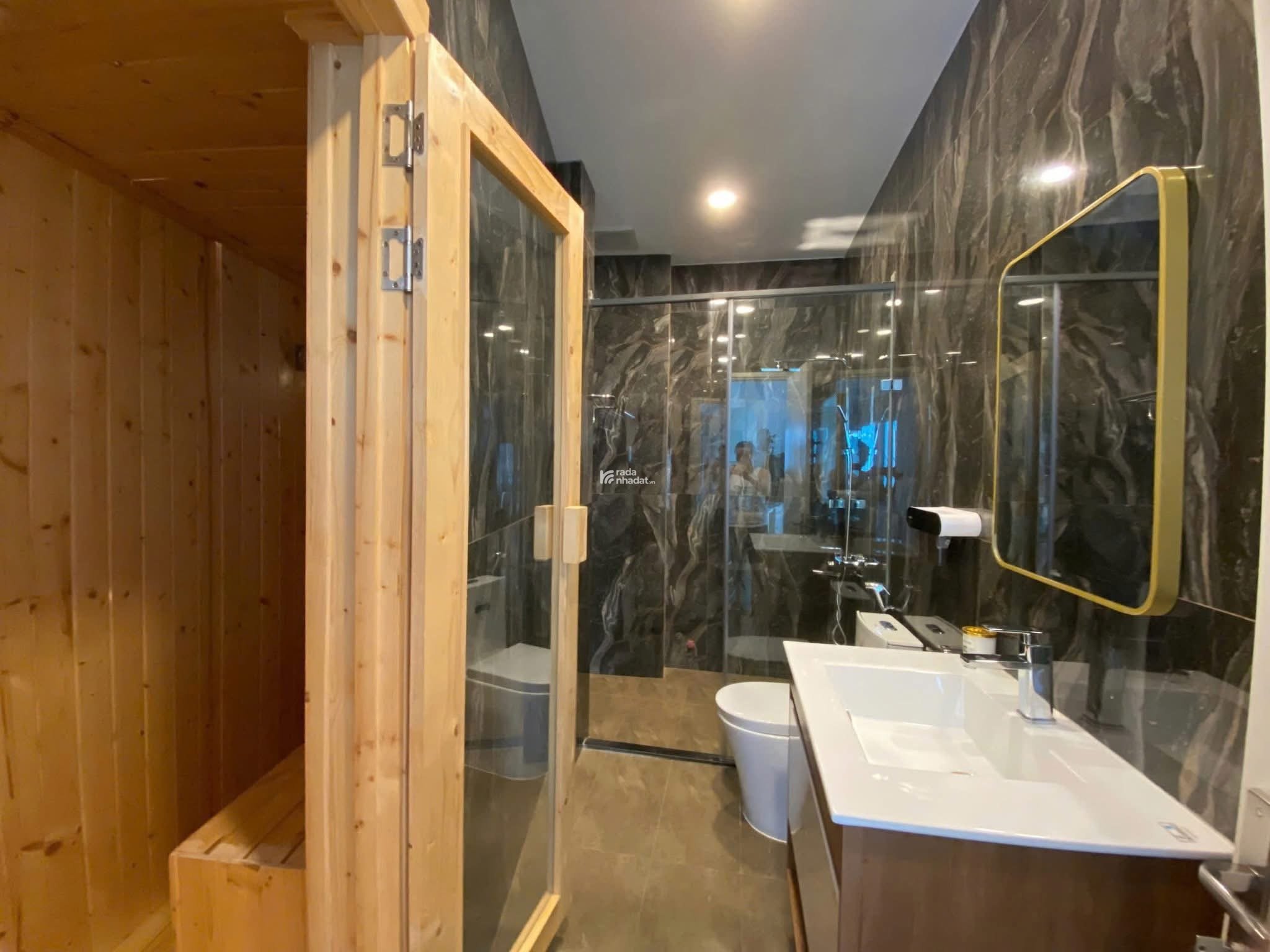 Chủ cần tiền làm ăn ký gửi nhà 3tỷ220triệu, DT 36m2 đường Nguyễn Trãi, phường 14, Quận 5, TPHCM
