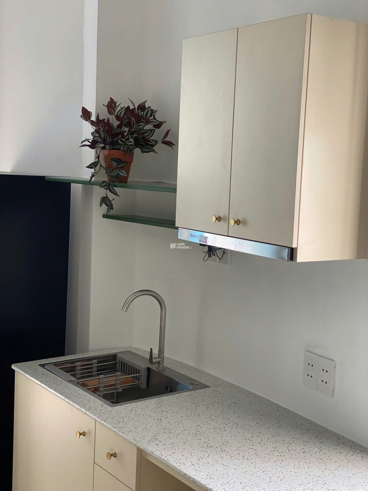 Chủ cần tiền làm ăn ký gửi nhà 3tỷ220triệu, DT 36m2 đường Nguyễn Trãi, phường 14, Quận 5, TPHCM