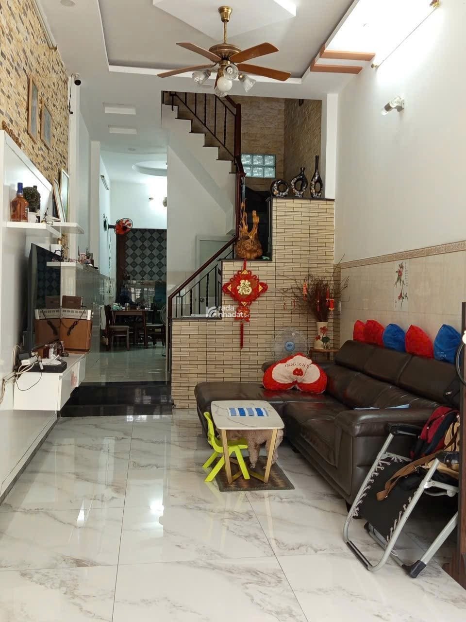 Chủ cần tiền làm ăn ký gửi nhà 3tỷ220triệu, DT 36m2 đường Nguyễn Trãi, phường 14, Quận 5, TPHCM