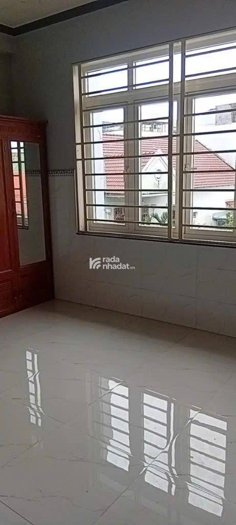 Ô TÔ ĐỖ CỬA BÁN NHÀ MẶT TIỀN ĐƯỜNG SỐ 14 NGUYỄN DUY TRINH  DT 105m2 - 9,9 TỶ
