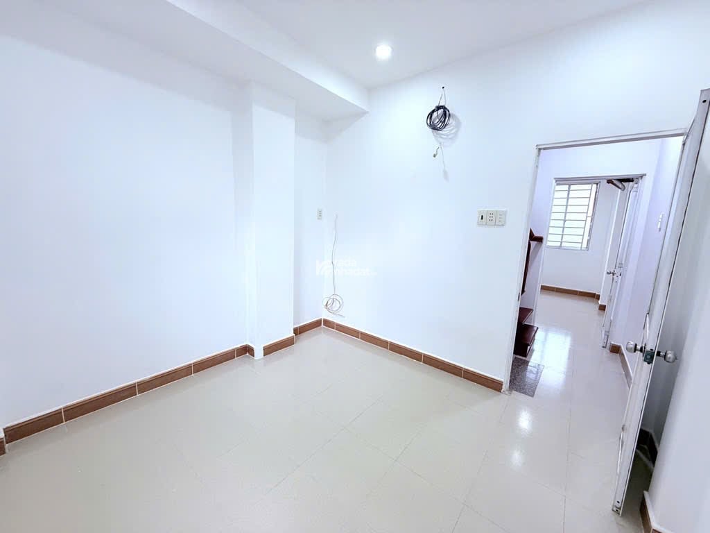 Chỉ 3.5 Tỷ có ngay nhà đẹp 3 tầng trung tâm Gò Vấp  Nguyễn Văn Khối Thông Tây Hội  
