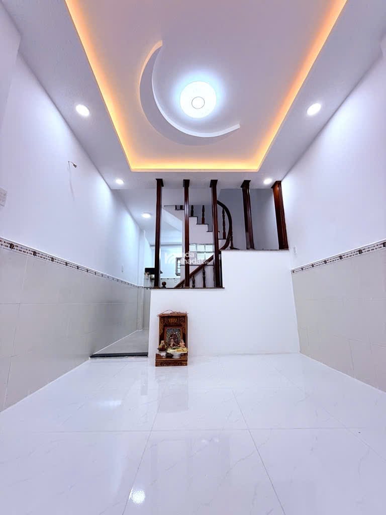 Chỉ 3.5 Tỷ có ngay nhà đẹp 3 tầng trung tâm Gò Vấp  Nguyễn Văn Khối Thông Tây Hội  