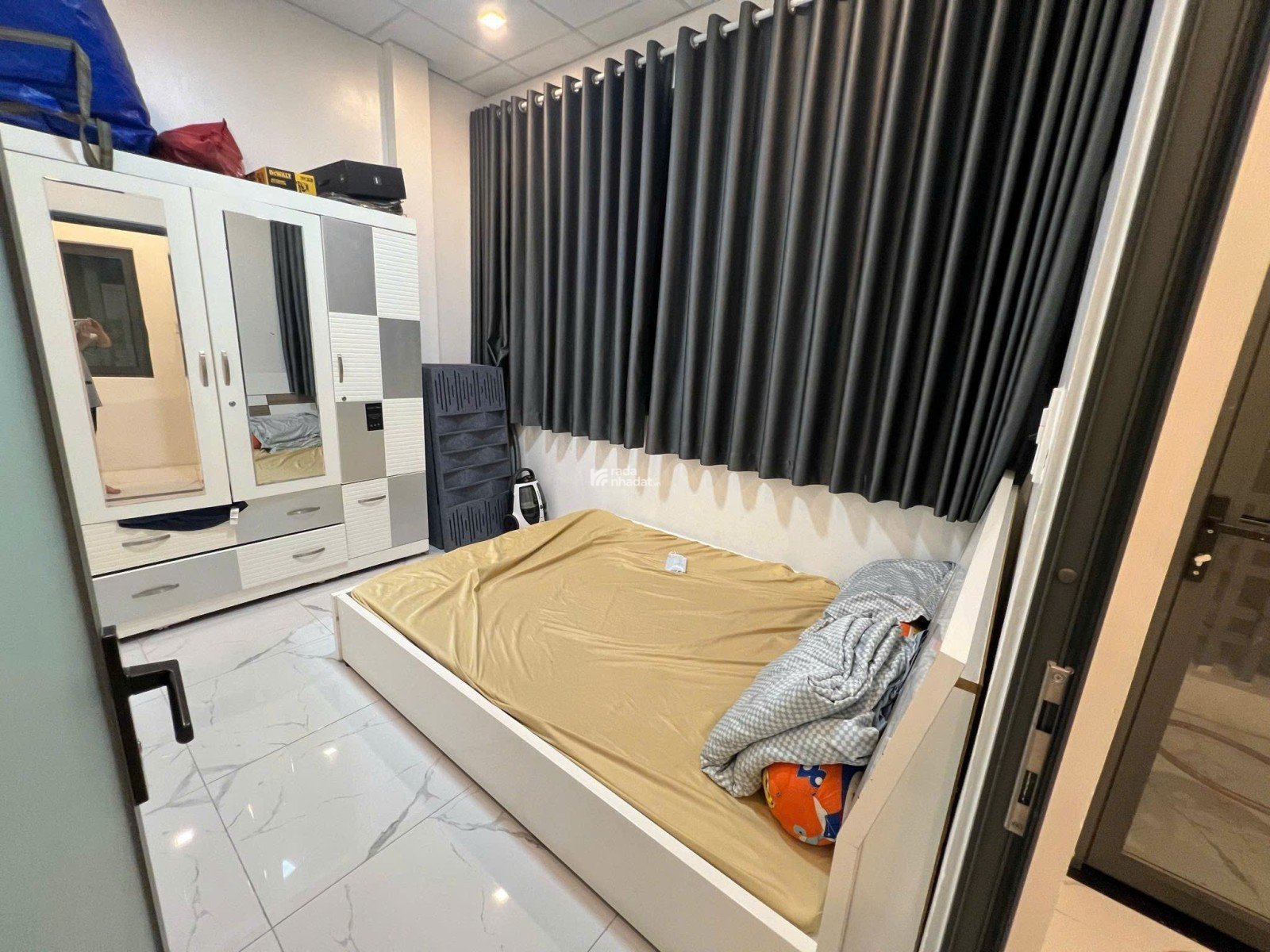 Nhà đẹp bán gấp, hẻm ô tô, đường Trần Thánh Tông, P. 15, Tân Bình, chỉ 6,5 tỷ TL