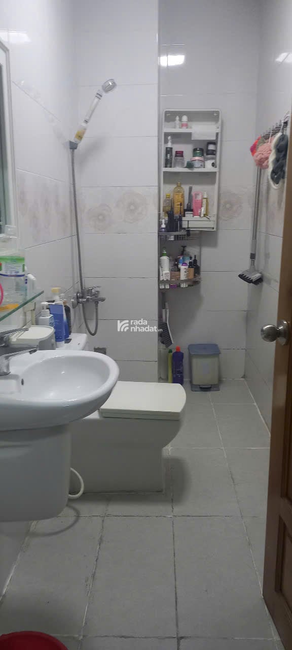 Chính chủ gửi bán nhà HXH 5m, P. Đông Hưng Thuận, Q12, chỉ 7 tỷ.