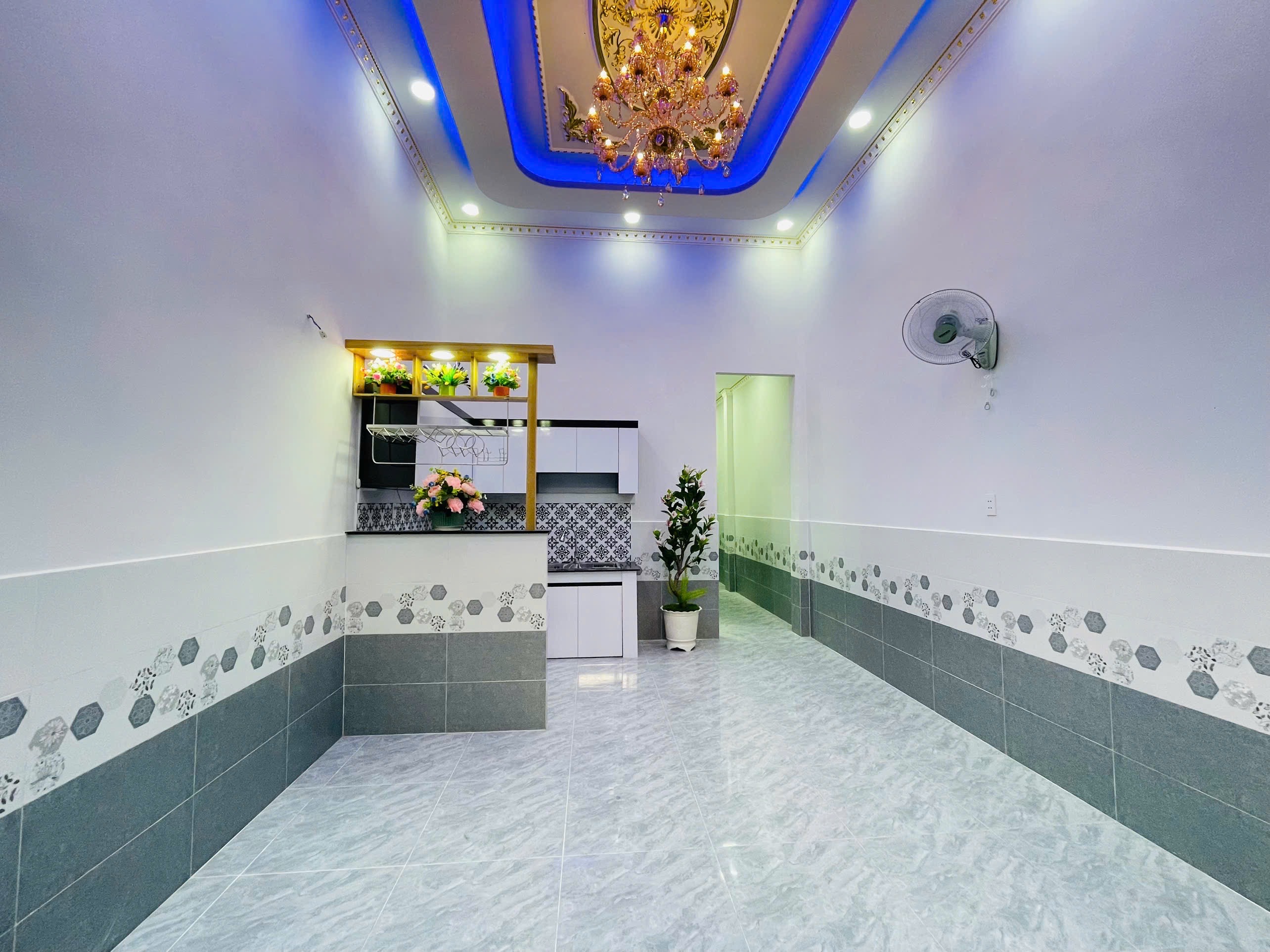 BÁN NHÀ HẺM XE TẢI 4X 14, ĐẶNG THÚC VỊNH , ĐÔNG THẠNH, HÓC MÔN , GIÁ 1.999 TỶ  