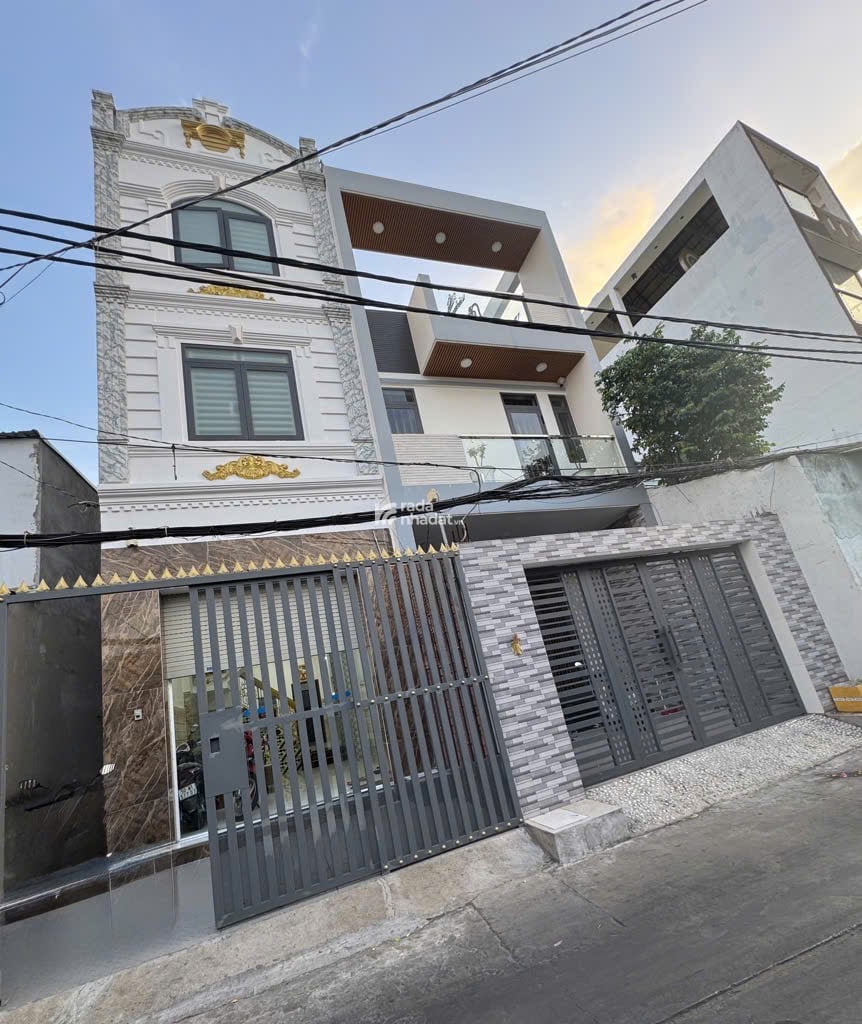 HẺM XE HƠI,1 SẸC ,MÃ LÒ,GIÁP KHU TÊN LỬA (4m x 20m x 4 TẦNG) 7,2 TỶ TL