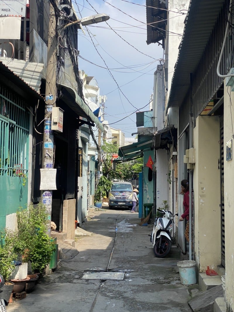 BÌNH TRỊ ĐÔNG ,HXH THÔNG , 48M2 (4x12) - DÒNG TIỀN 7 ,CHỈ 3 ĐỒNG NHỈNH 