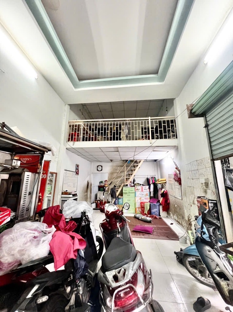  Hẻm 6m xe hơi tới cửa, vị trí đẹp, gần công viên Cầu Trắng