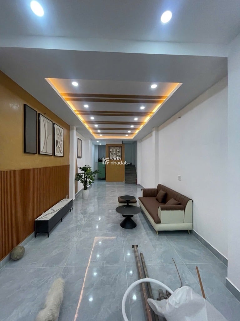 Bán nhà 4 tầng khu víp phú thọ hoà diện tích 4x 18 giá chỉ 7 x tỷ