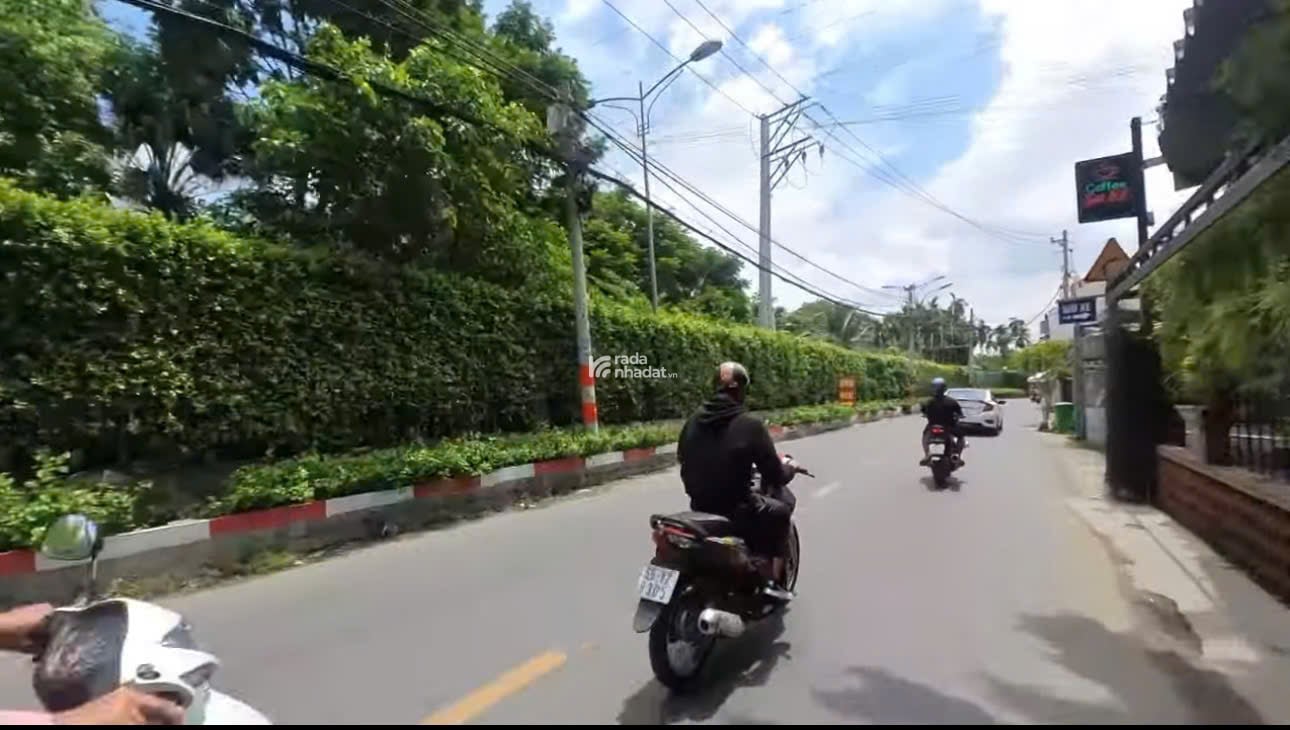 Bán đất HIẾM vị trí đẹp hẻm 10M Vườn Lài Q12 ngang 10m 300m2 tặng GPXD 7 tầng  24.8 tỷ.