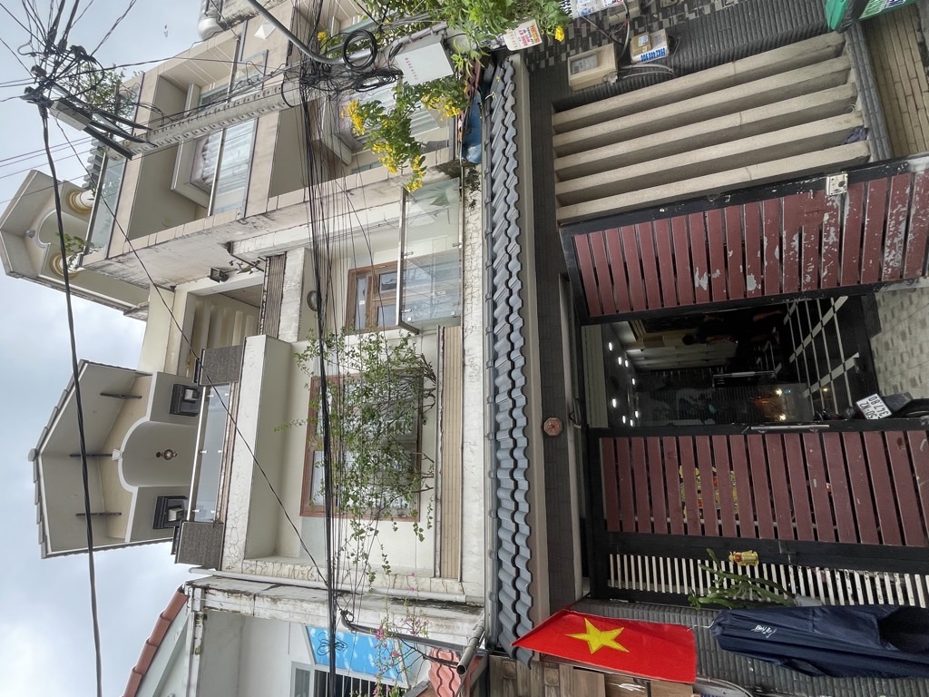 SIÊU PHẨM BÌNH TÂN - NGAY CHỢ BÌNH THÀNH - 4 TẦNG -71M2 - ĐƯỜNG XE TẢI THÔNG- NGANG 5 - HOÀN CÔNG 