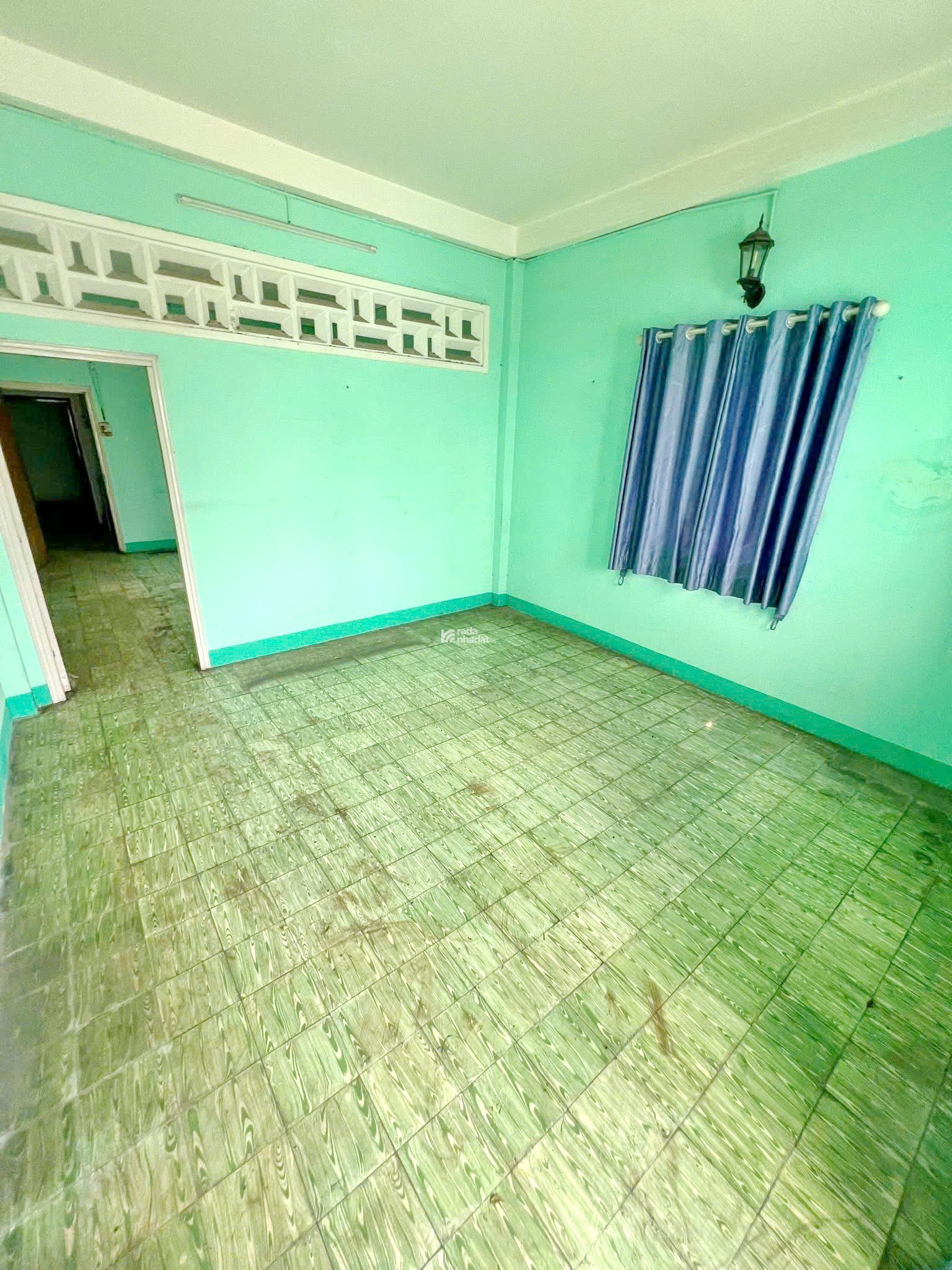 Bán nhà 2 lầu mặt tiền KD đường Nguyễn Biểu Phường 1 Quận 5