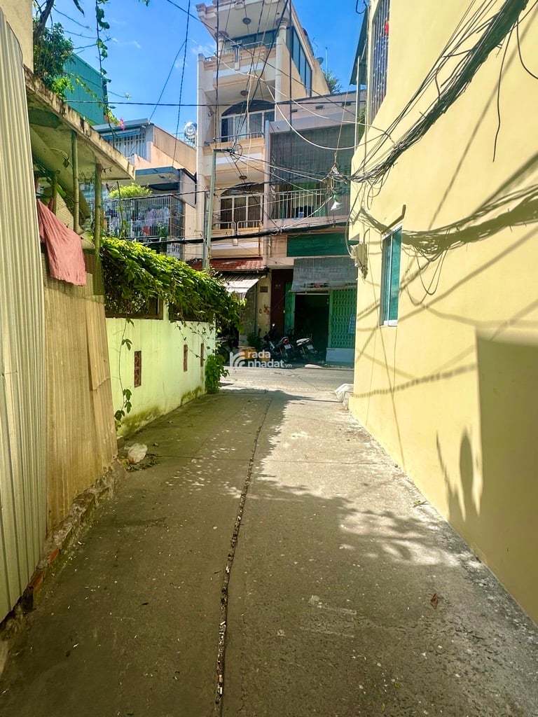 TRUNG TÂM QUẬN 11 - HỒNG BÀNG - 3 THÁNG  2 - NHÀ MỚI ĐẸP 2 TẦNG - TẶNG FULL NỘI THẤT - 20M RA HXH