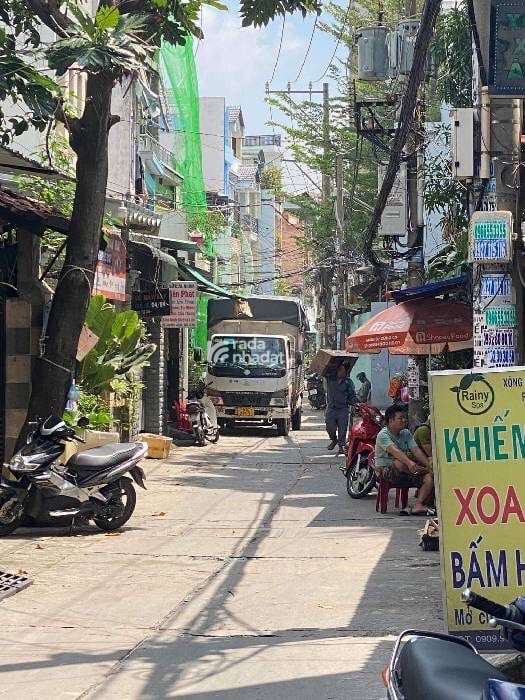 BÁN NHÀ HẺM XE TẢI THÔNG TRỊNH ĐÌNH TRỌNG 122M2 9.X TỶ 5PN PHÚ TRUNG TÂN PHÚ